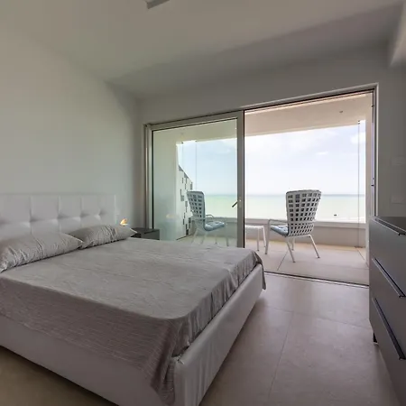 Residenze Da Vinci Azzurro