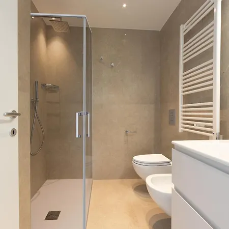 Residenze Da Vinci Azzurro 西尼加利亚