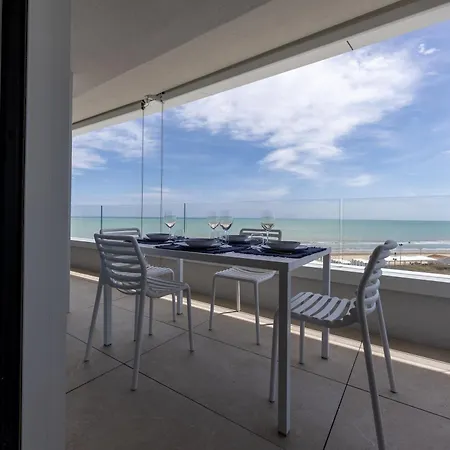 Residenze Da Vinci Azzurro Ferienhaus Senigallia