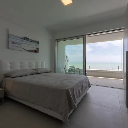 Residenze Da Vinci Azzurro *