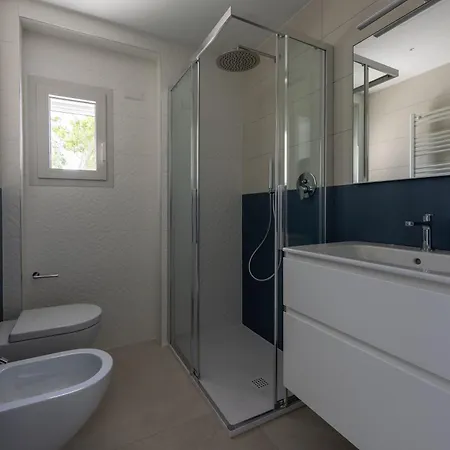 بيت للعطل Residenze Da Vinci Azzurro