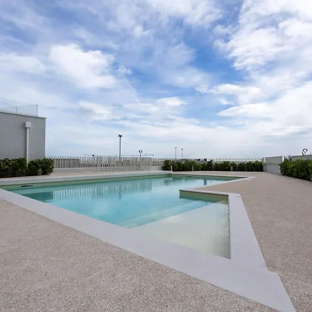 Residenze Da Vinci Azzurro * Сенигаллия